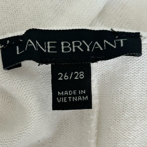 LANE BRYANT LACE TOP - Picture 2 of 5